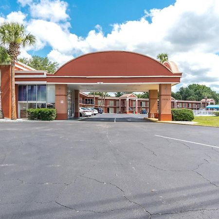 Oyo Hotel Mustang Silver Spring Fl Silver Springs Extérieur photo